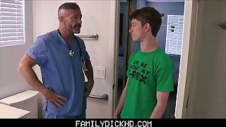 Doctor Move Dad Teaching His Virgin Twink Move Daughter How To Probe With the addition of Fuck In Wash one's hands